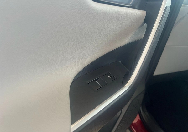 Toyota RAV4 cena 133900 przebieg: 63545, rok produkcji 2019 z Strzelin małe 301